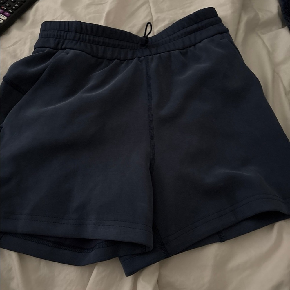 Lululemon softstreme shorts